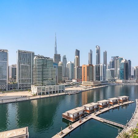 Furnished Apartment Binghatti Canal - Burj Khalifa View, Дубай Екстер'єр фото